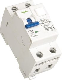 4.5KA 6KA 10KA RCCB の残りの現在の遮断器、地球の漏出遮断器